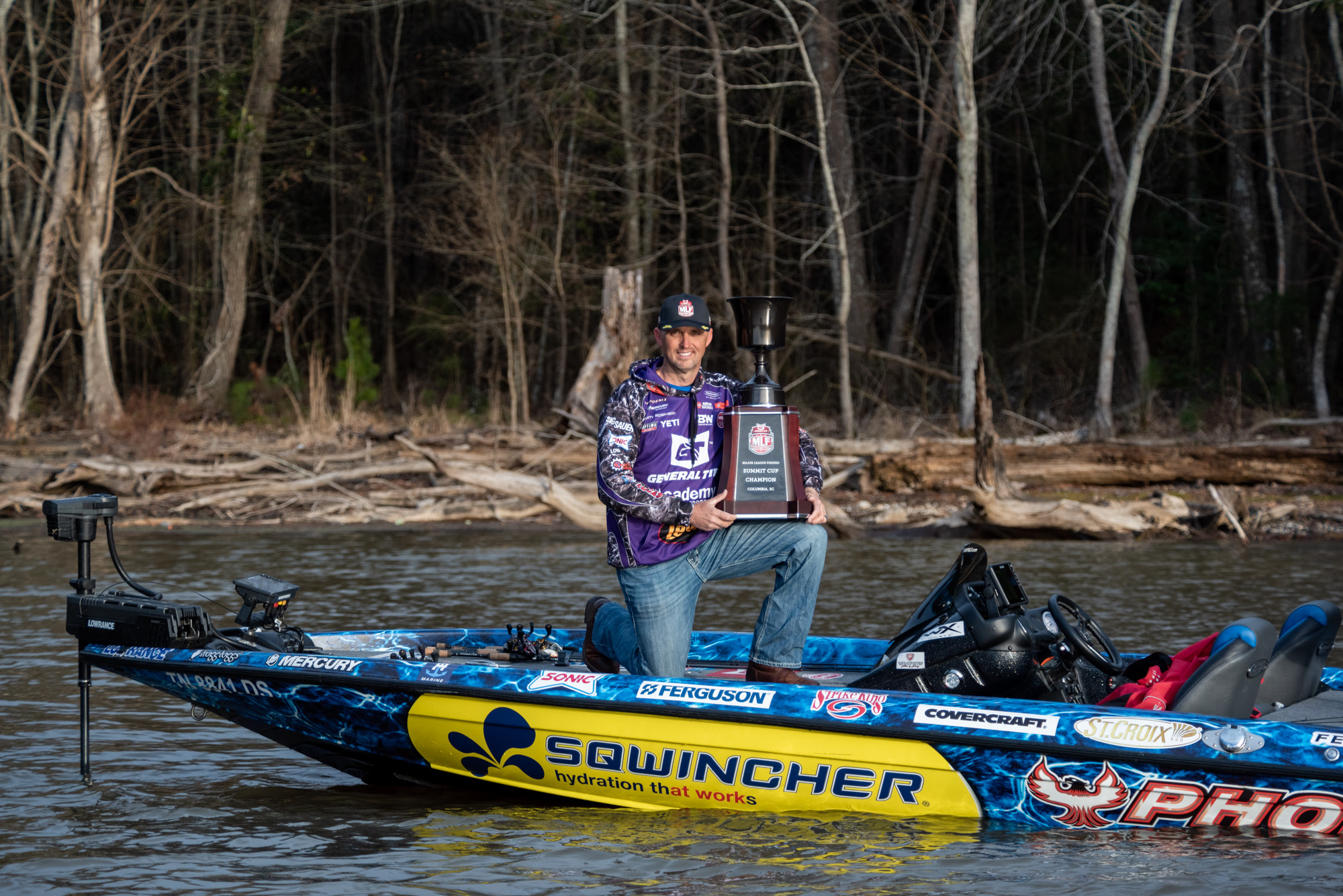Marty Robinson Wins 2021 MLF Wiley X Summit Cup Presented by B&W Trailer  Hitches on Lake Murray